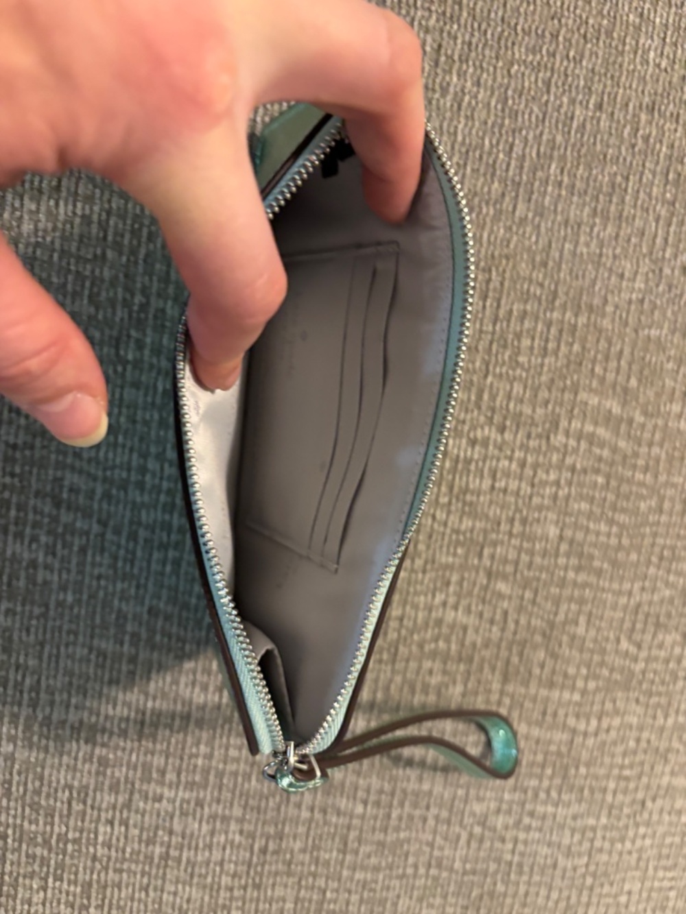 Wristlet - Picture 3 of 3